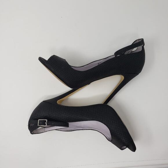 Shoemint Black Snakeskin Stiletto Open Toe Heeled Sandals Women's Size 6 - Picture 7 of 12